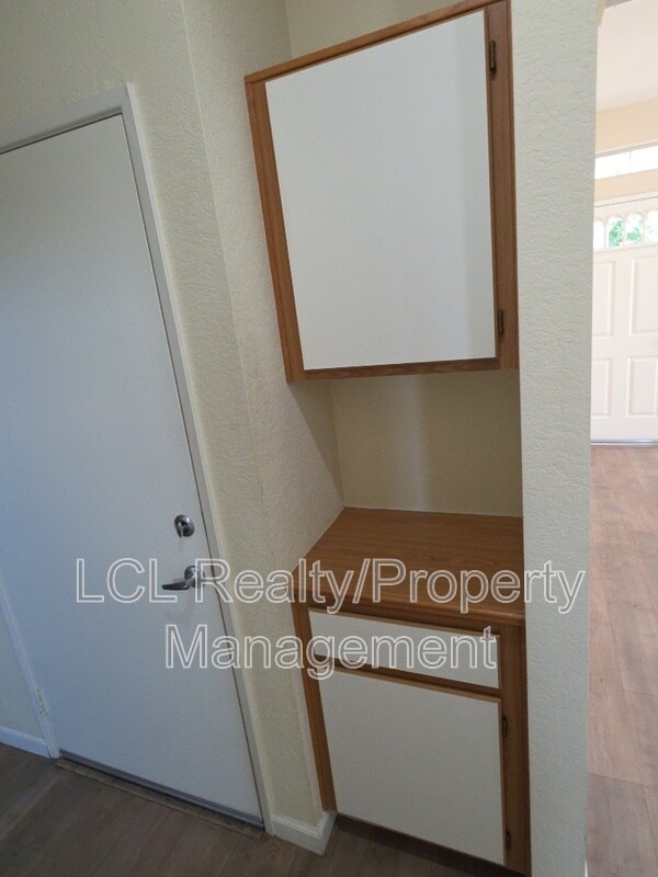 Building Photo - 26745 Summer Sunshine Dr