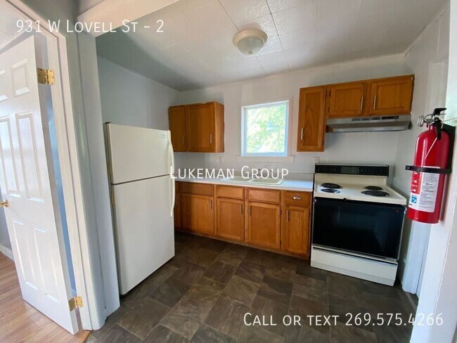 Building Photo - 931 W Lovell St