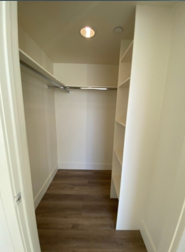 Building Photo - 11312 Huston St