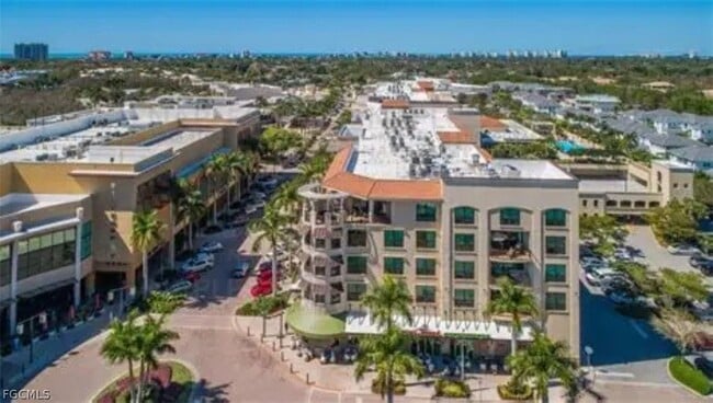 Building Photo - 663 110th Ave N