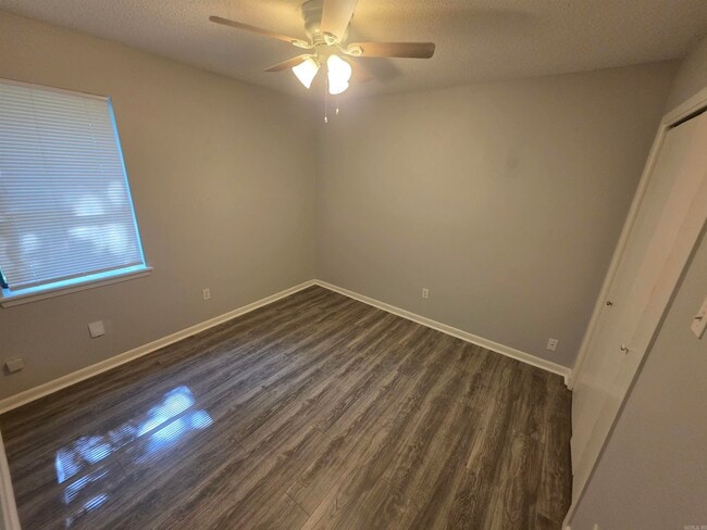 Building Photo - 307 Trumpler St