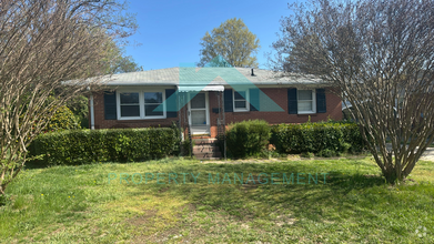 Building Photo - 1701 Phillips Ave
