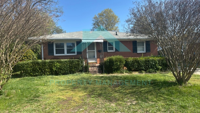 Primary Photo - 1701 Phillips Ave