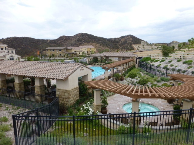 Building Photo - 4-Bedroom Home with Solar, Loft, and Gated...
