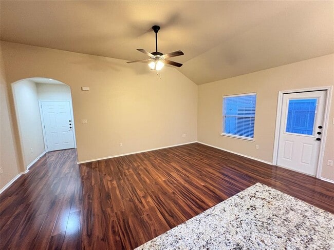 Building Photo - 436 Jack Rabbit Ln