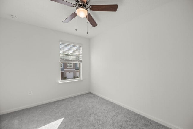 Building Photo - 3520 SE 37th Ave Rd