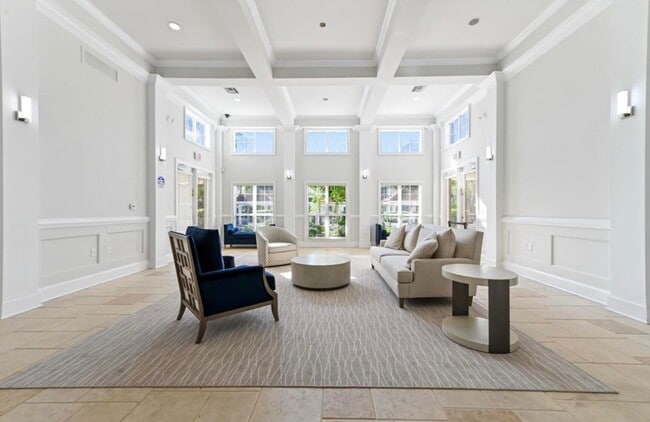 Building Photo - 2038 Alta Meadows Ln