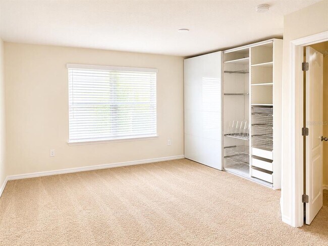 Building Photo - 2119 Lennox Dale Ln