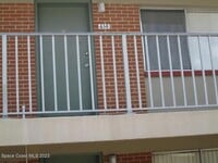 Building Photo - 800 N Fiske Blvd