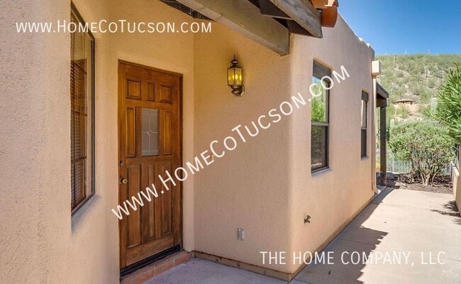 Building Photo - 1767 Deer Hollow Loop