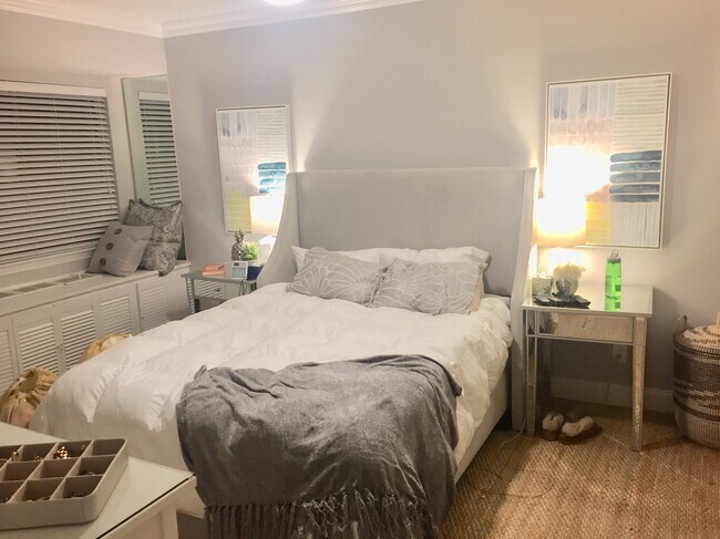 Bedroom - 1825 T St NW