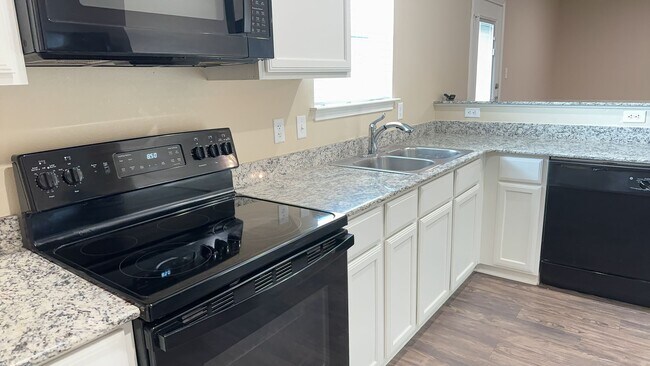 Building Photo - 3604 Barnacle Dr