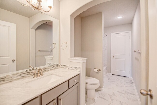 Building Photo - 67 Springtime Creek Dr