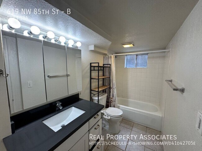 Building Photo - 619 NW 85th St