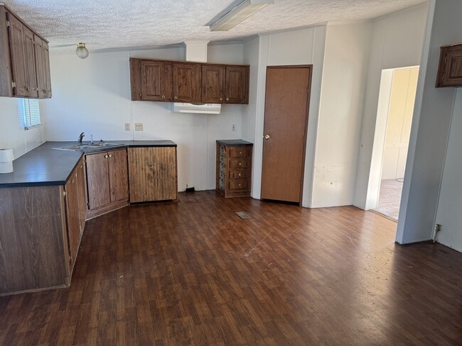 Building Photo - 118 Hoston Dr