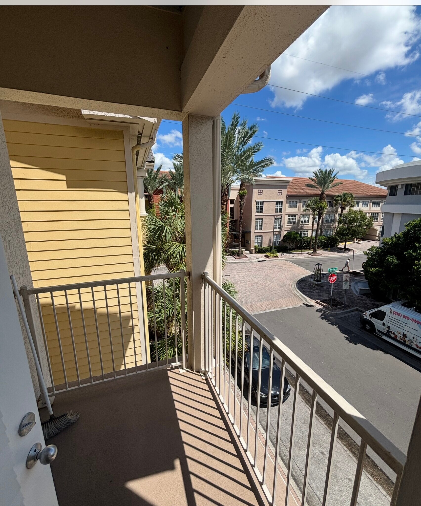 Balcony - 501 S Moody Ave