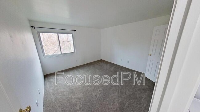 Building Photo - 4400 S Quebec St