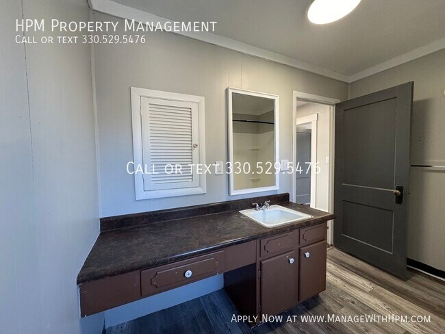 Building Photo - 639 Maryland Ave SW