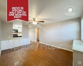 Building Photo - 608 John Paul Jones Dr