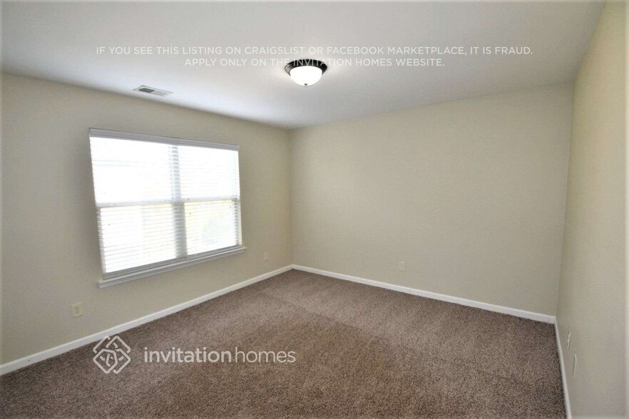 Building Photo - 526 Crestmont Ln