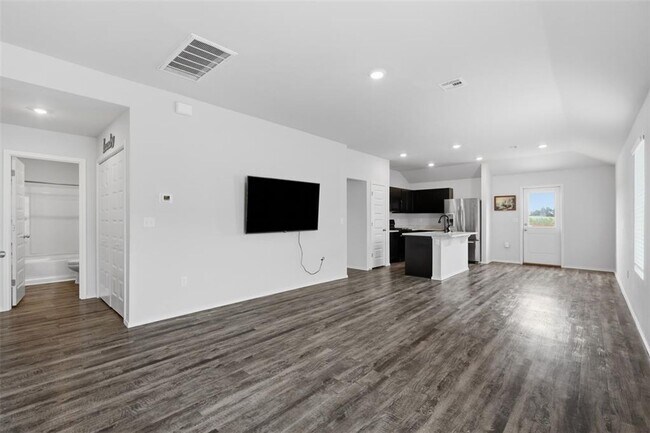 Building Photo - 11832 NW 94th St