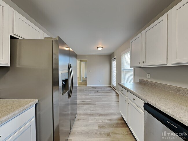 Building Photo - 173 Millwheel Dr