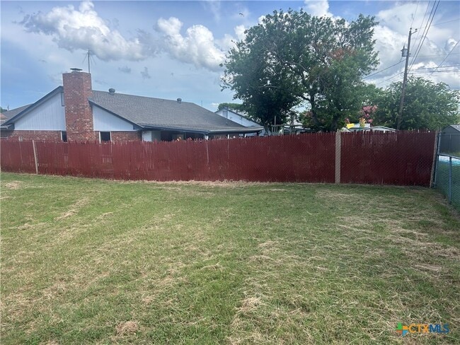 Building Photo - 4809 Bramblewood Dr