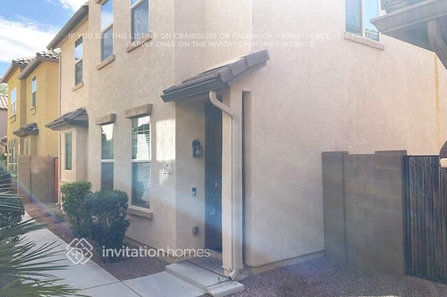 Building Photo - 3365 E Constitution Dr