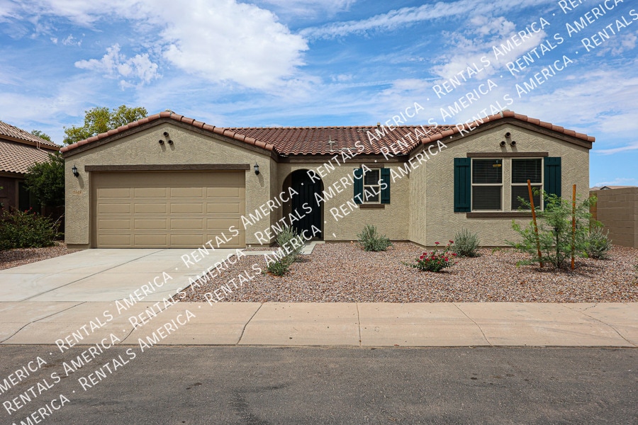 Building Photo - 1548 E Chaparral Pl