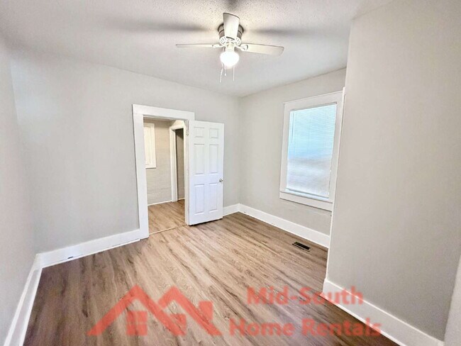 Building Photo - 793 Inez St