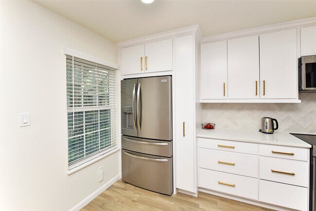 Building Photo - 3224 Timmons Ln