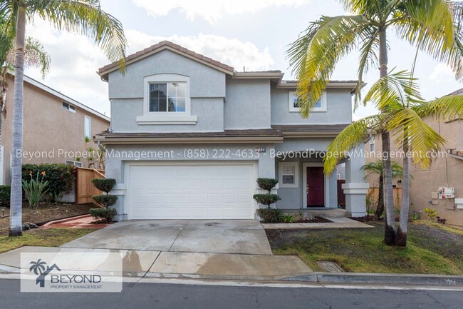 Building Photo - **RANCHO PENASQUITOS** 3 BED/2.5 BATH** HU...