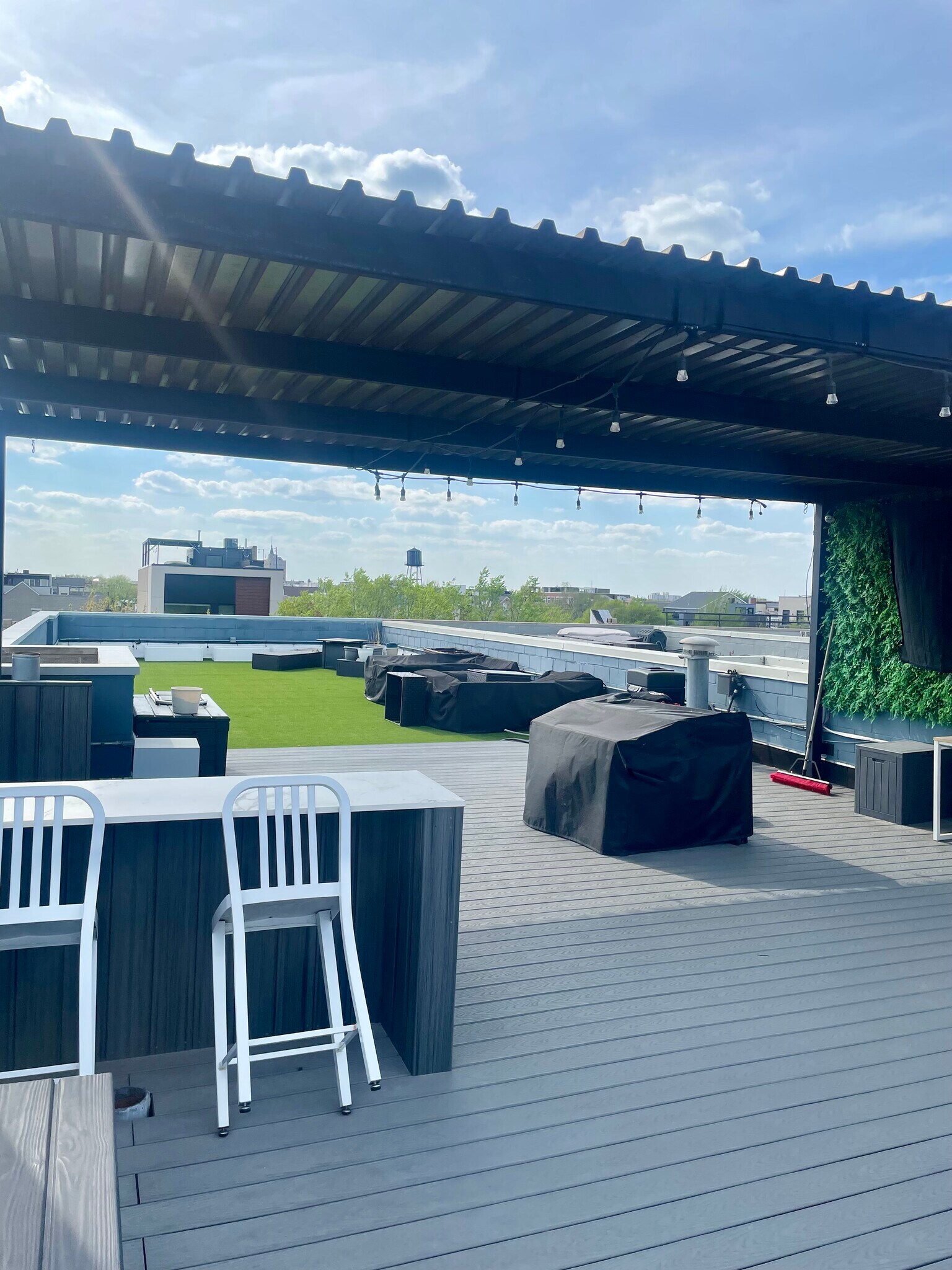 Building Photo - 1517 N Ashland Ave