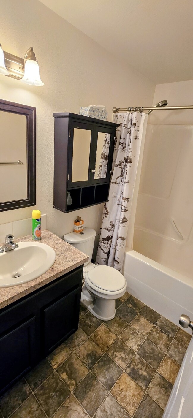 Building Photo - 7743 Blarney Stone Pl NW