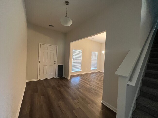 Building Photo - 105 Keats Grove Ct