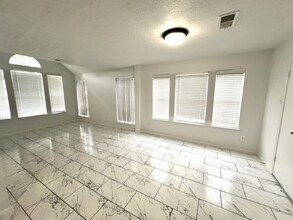 Building Photo - 6334 Cape Forward Dr