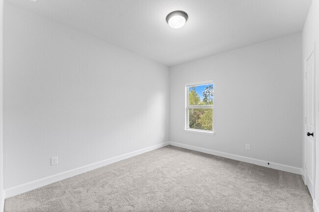 Building Photo - 8546 Burdekin Rd