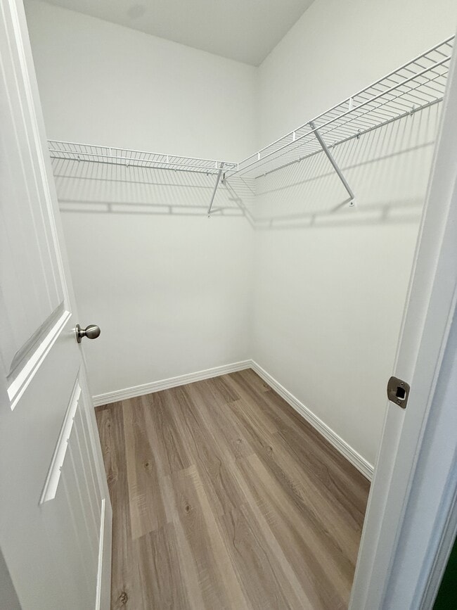 Building Photo - 248 S 1516