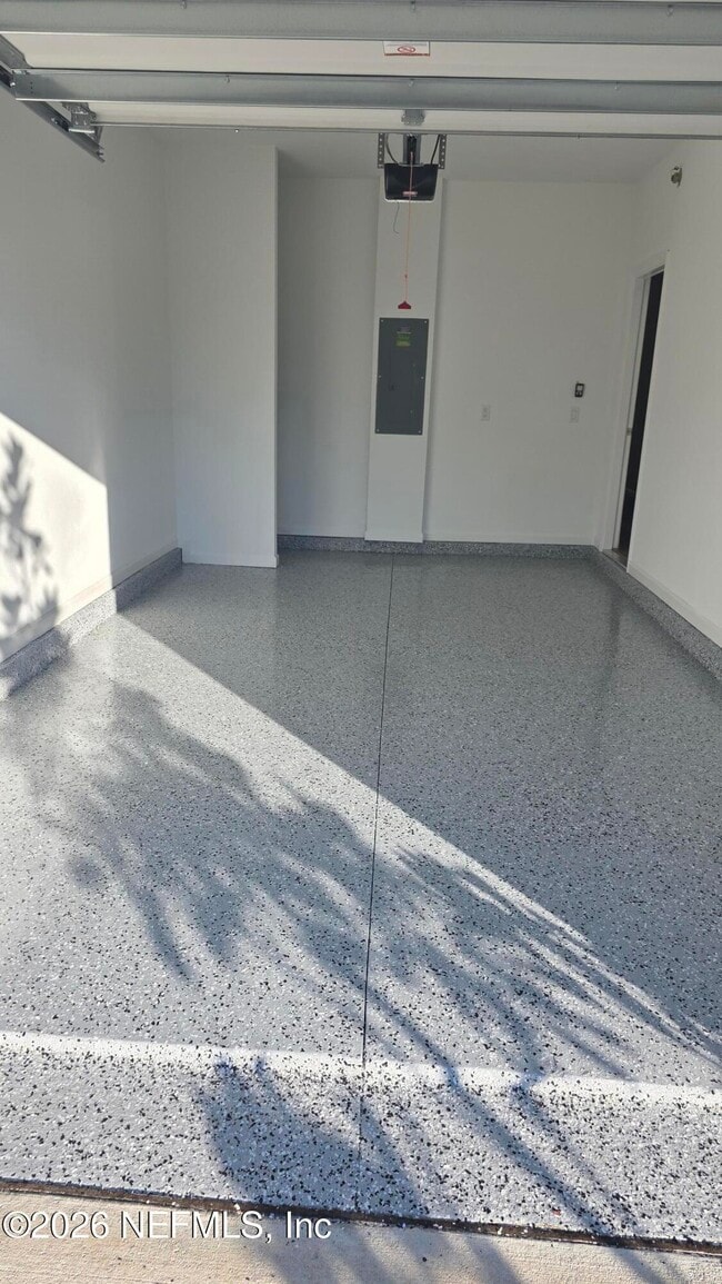 Building Photo - 3971 Mid Century St