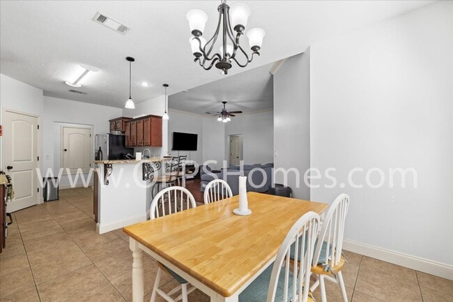 Building Photo - Home for Rent in South Crestview