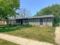 Building Photo - 1317 Woodstock Ave