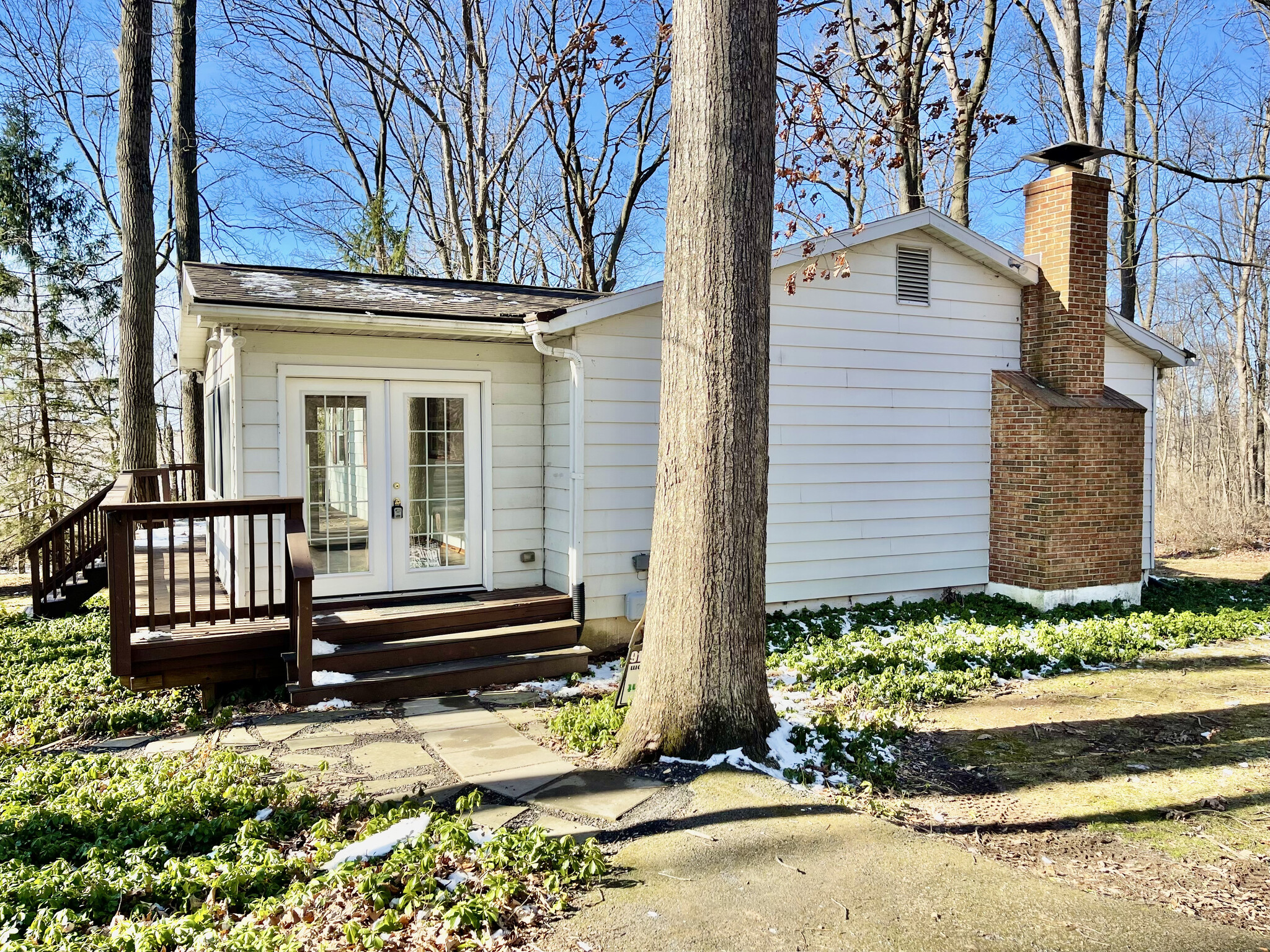 Side of the Home - 21628 Parker Rd