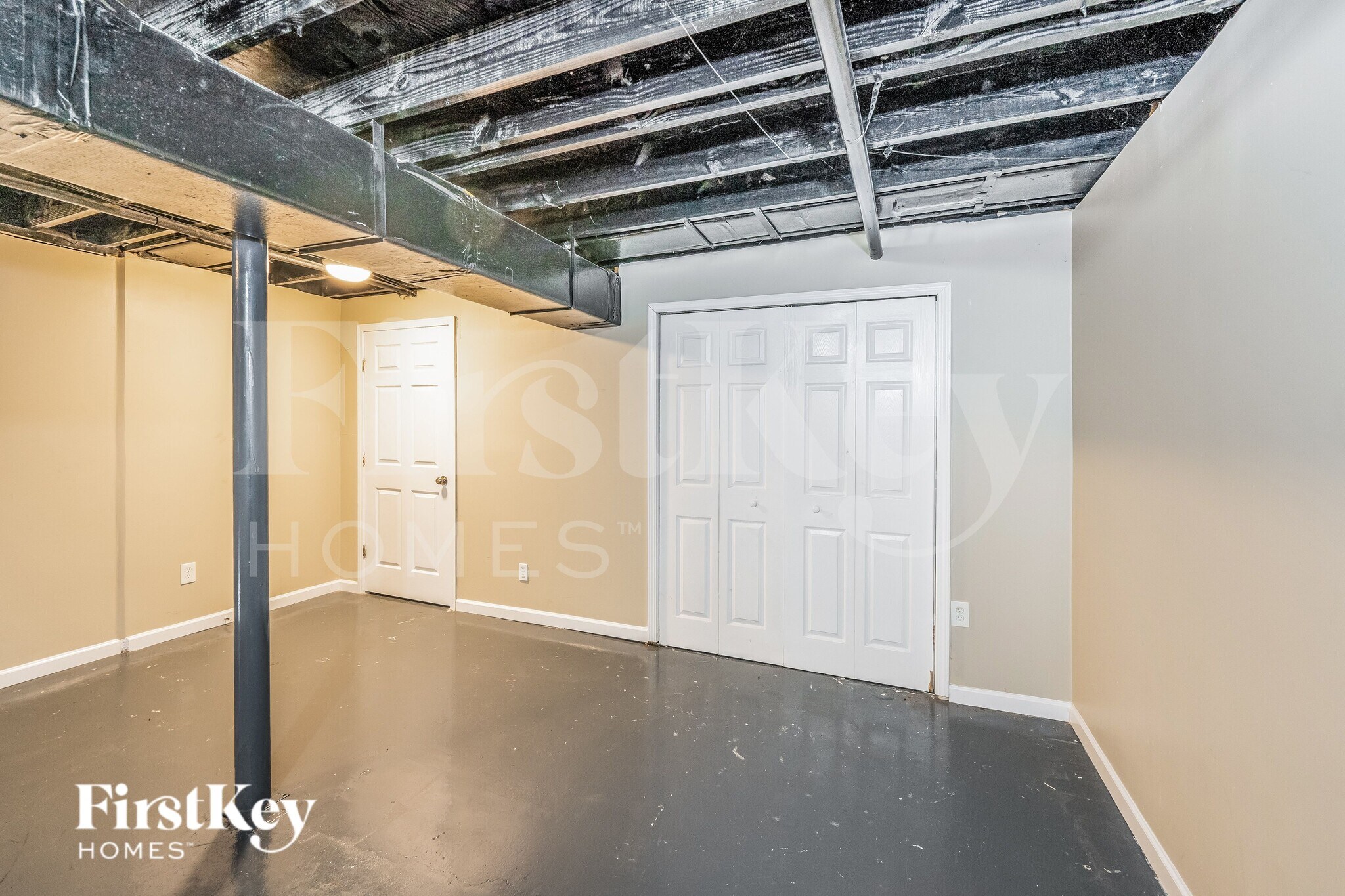 Building Photo - 5332 Balboa Ave