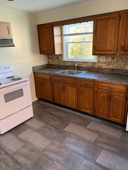 Kitchen 1 - 36 S Potomac St