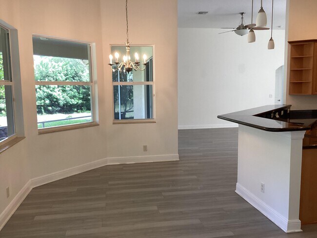 Building Photo - 17119 Alexander Run