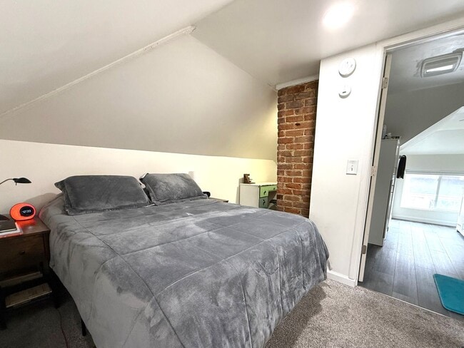 Building Photo - Grand Historic 5-Bedroom Home | Sunrooms, Fireplace, & Incredible Space