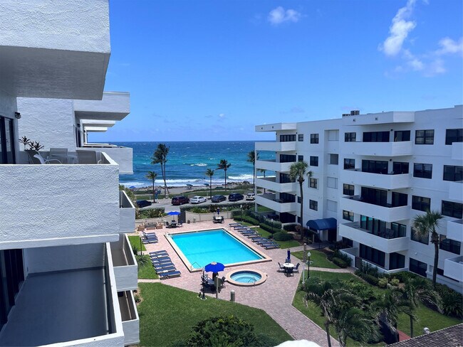 Building Photo - 330 SE 20th Ave