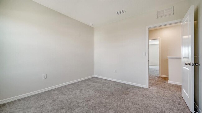 Building Photo - 12732 Lateral Root Dr