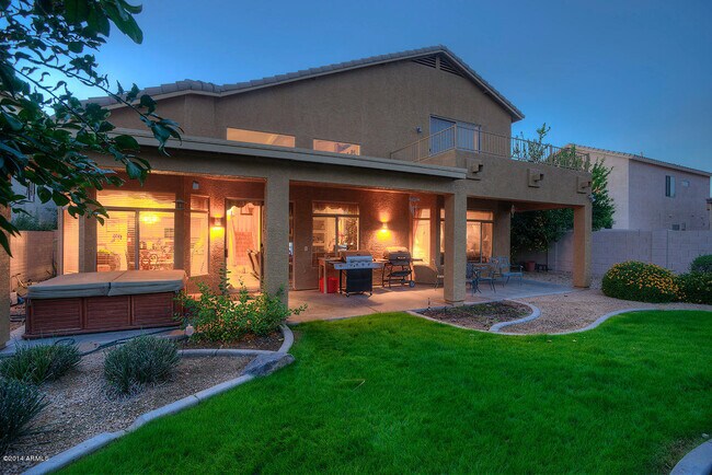 Building Photo - 553 N Kimberlee Way