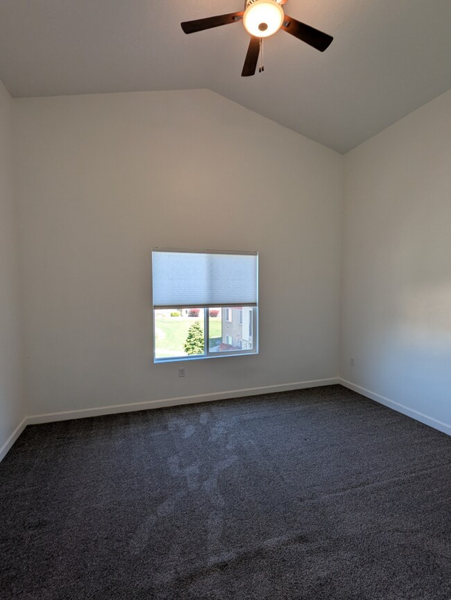 Building Photo - 344 S 740 W